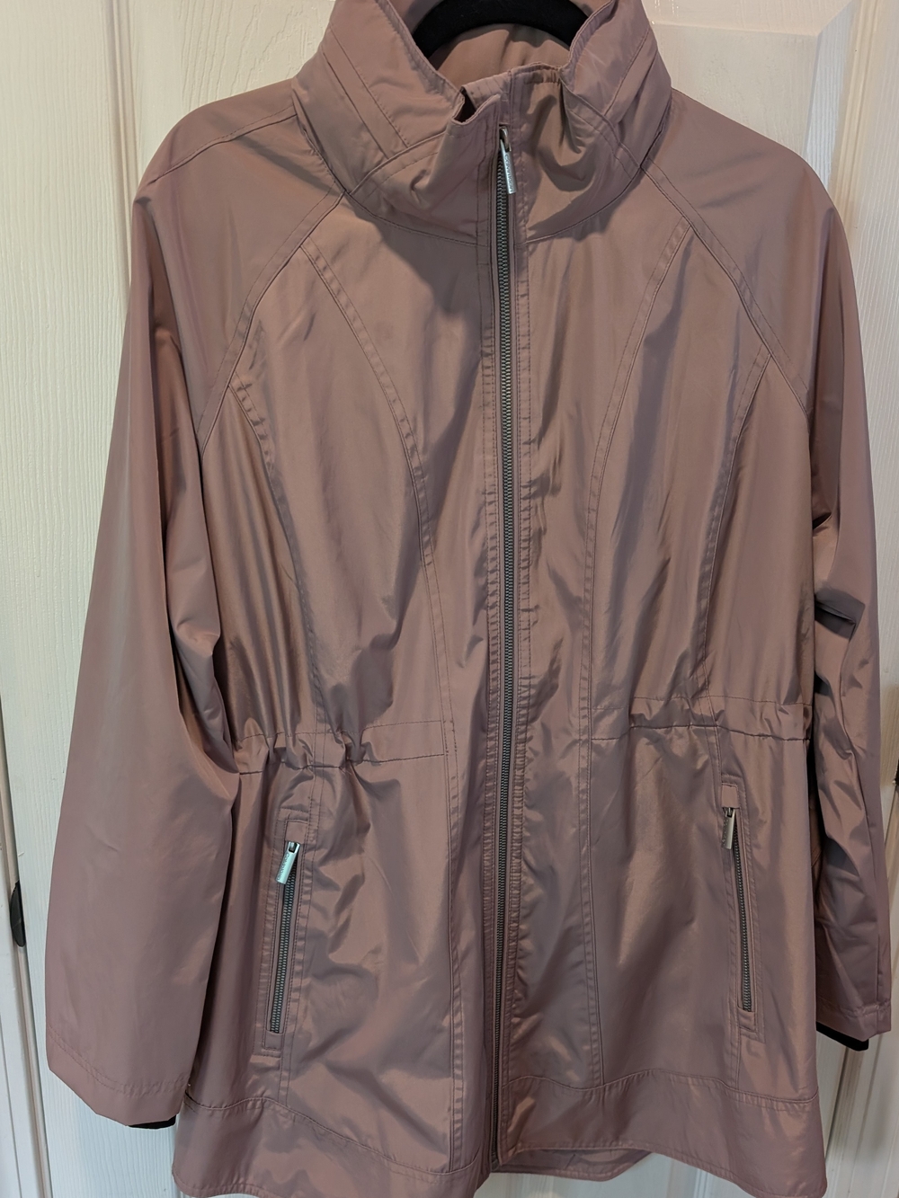 NWOT Calvin Klein Performance Raincoat In Dusty Rose